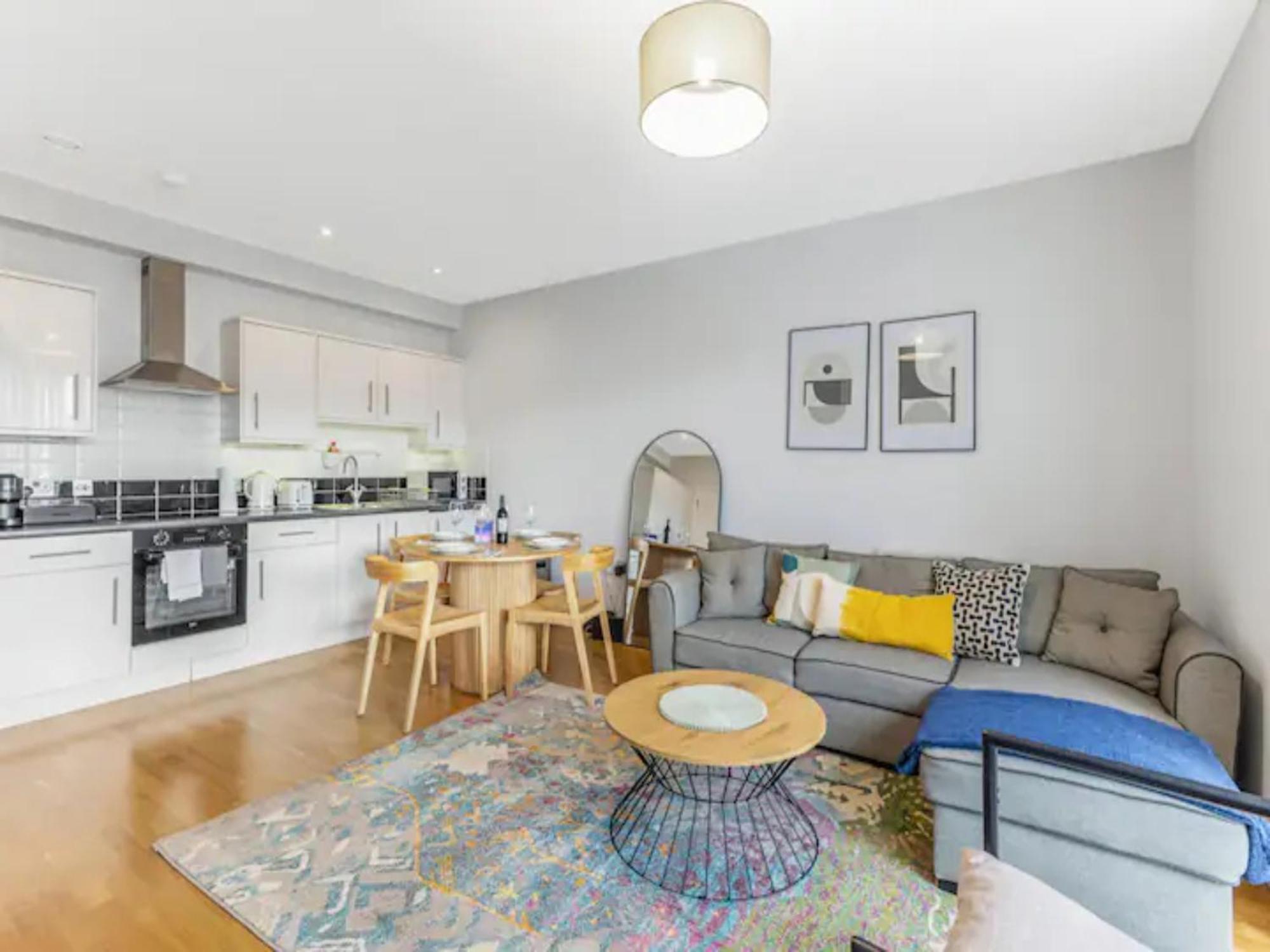 Pass The Keys Charming In North Appartement