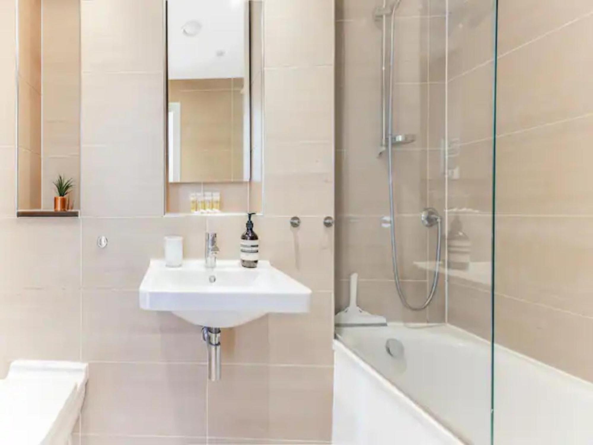 Appartement Pass The Keys Charming In North